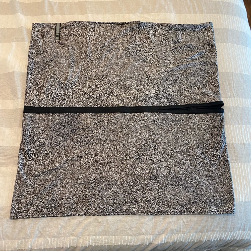 Lululemon Vinyasa scarf
